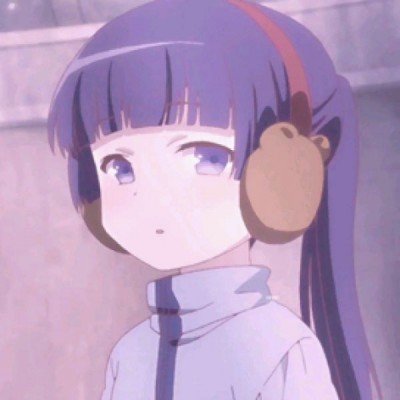 小猫臂力惊人 肚肚逼人